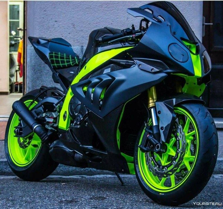 Спортбайк Кавасаки ниндзя