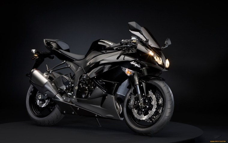 Мотоцикл Кавасаки ниндзя черный