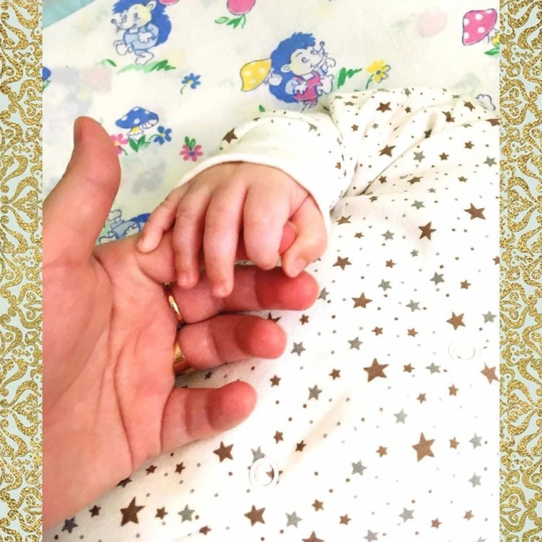 4 Месяца доченьке