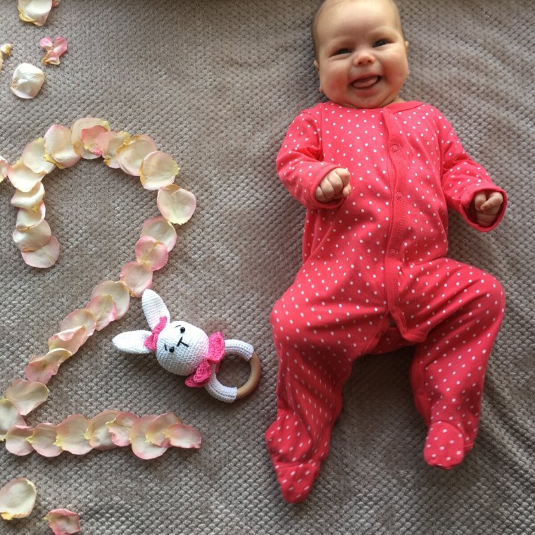 Фотосессия ребенка 2 месяца