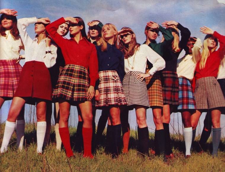 Мини юбки в стиле 80-х