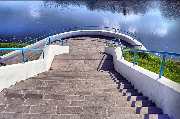Лестница Воскресенск набережная
