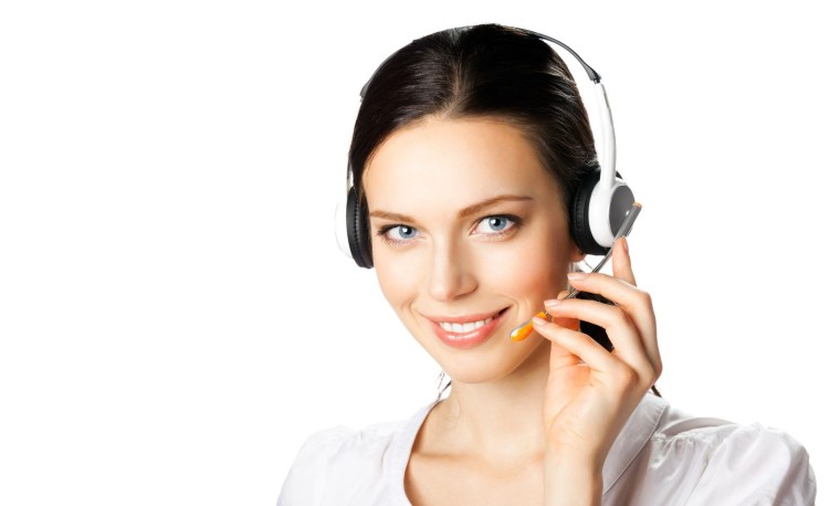 Девушка с гарнитурой