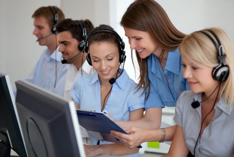 Оператор колл центра