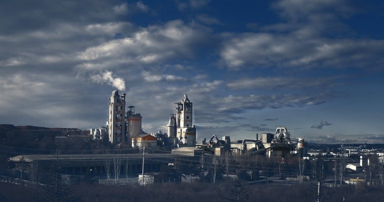 Город завод трубы Сумерки