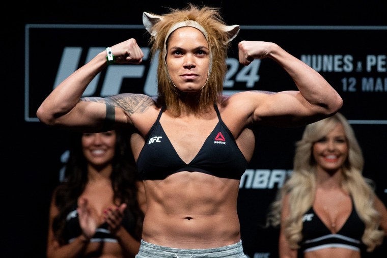 Аманда Нуньес Бразилия