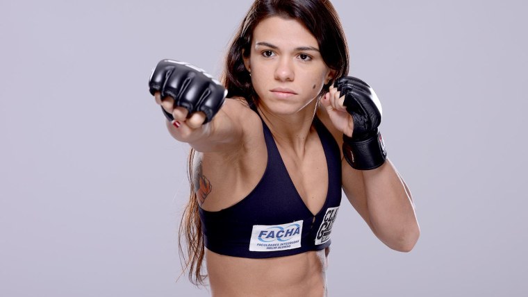 Claudia Gadelha боец UFC
