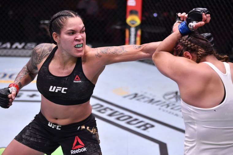 Боец UFC Аманда Нуньес
