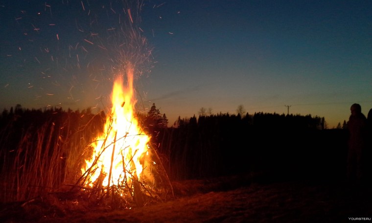 Треск костра