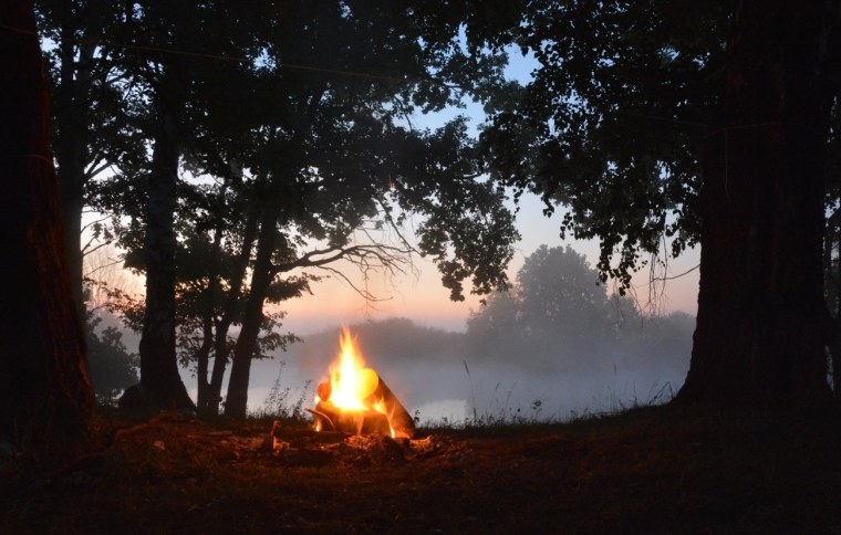Костер на Поляне