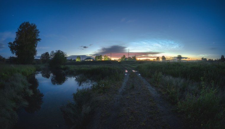 Поселок ночью