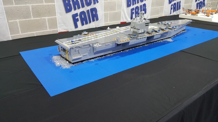 Лего авианосец Нимиц