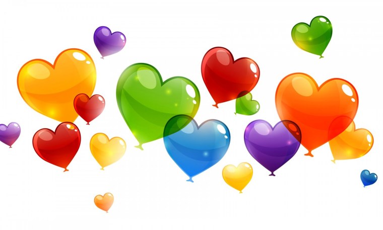 Много шариков в виде сердечек