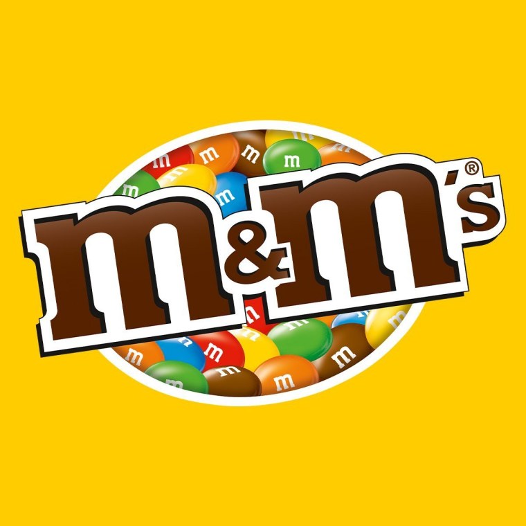 M M S надпись