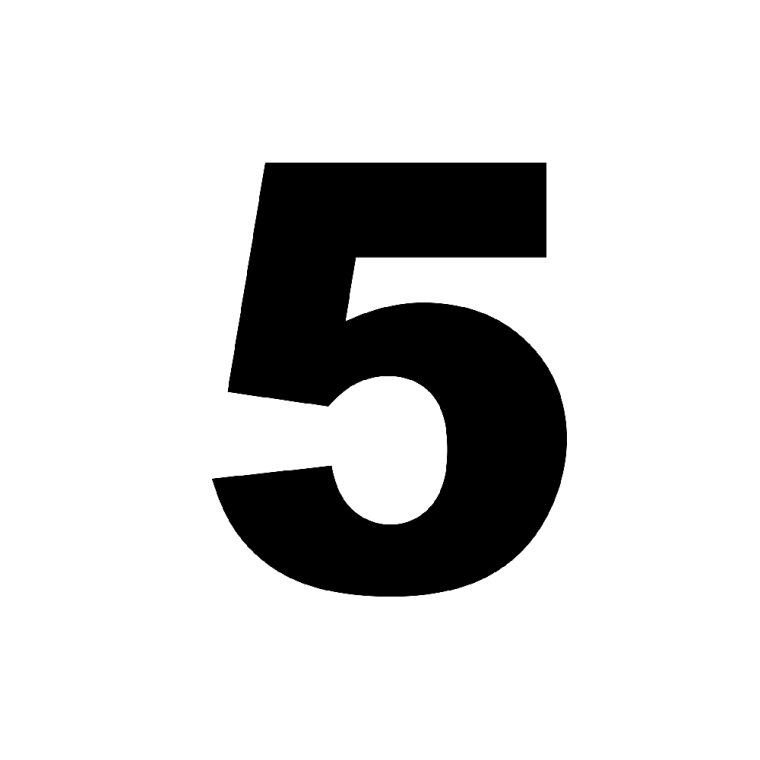 Пятерка на белом фоне