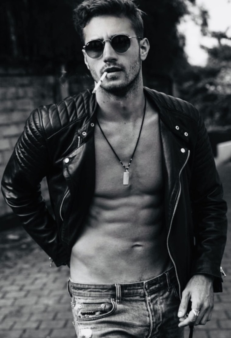 Красивый дерзкий мужчина