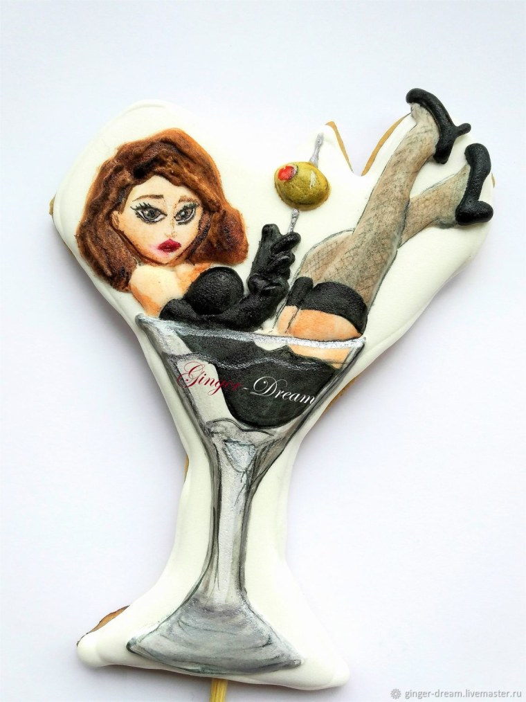 Торт с девушкой в бокале