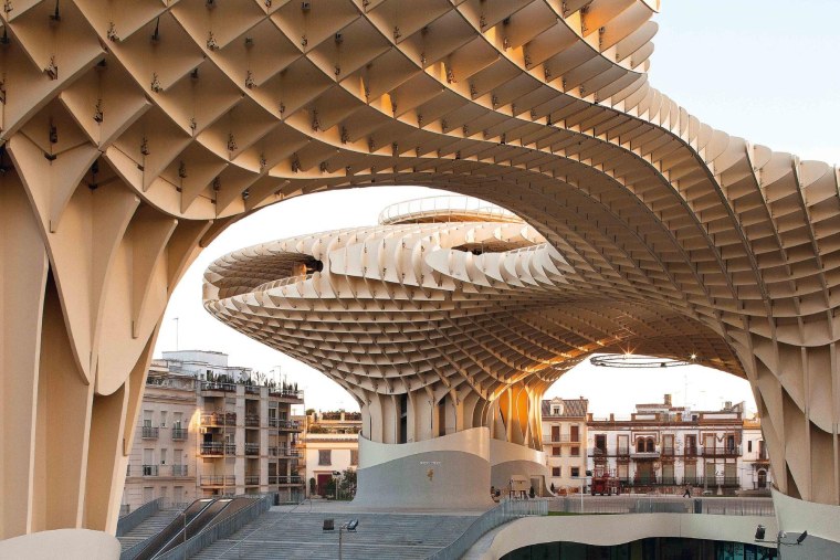 Комплекс Метрополь парасоль в Севилье