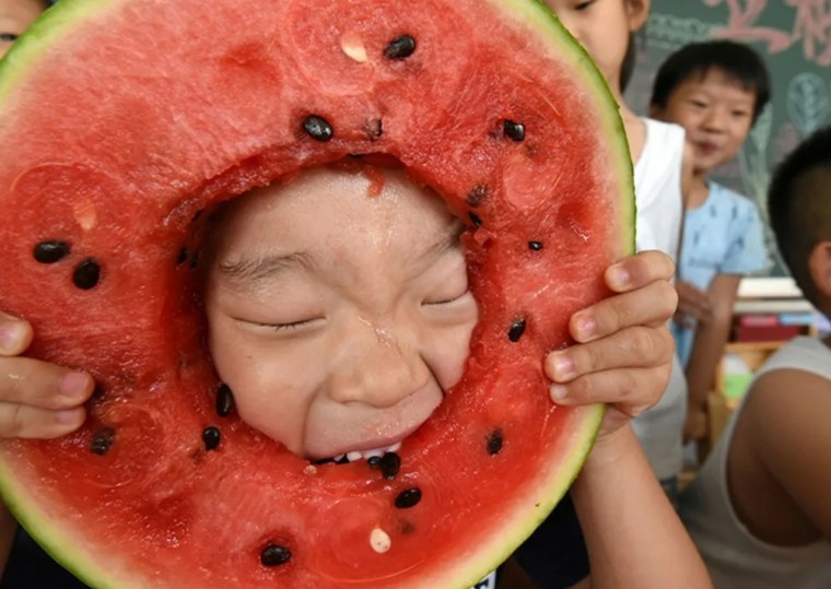 Арбуз с лицом