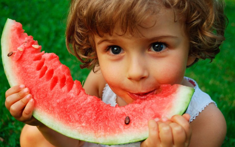 Фото с арбузом дети