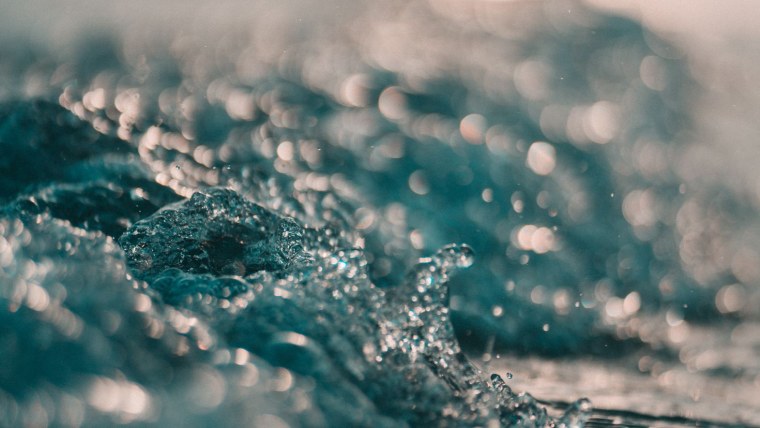 Брызги моря