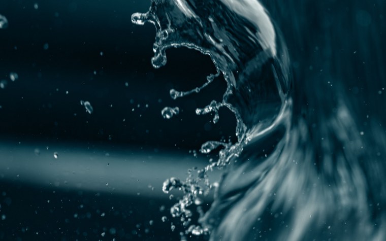 Обои брызги воды