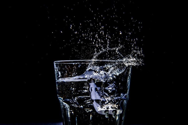 Стакан воды