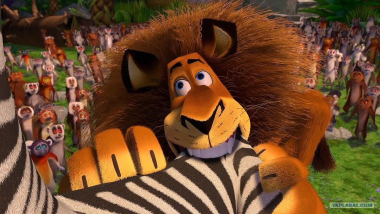 Мадагаскар Алекс укусил Марти