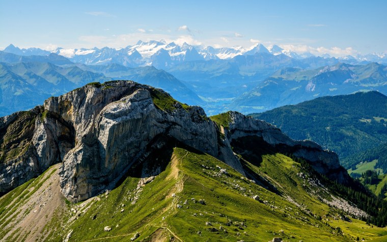 Рельеф горы