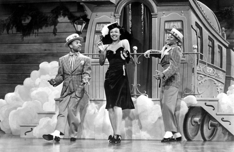 Кино Серенада солнечной Долины