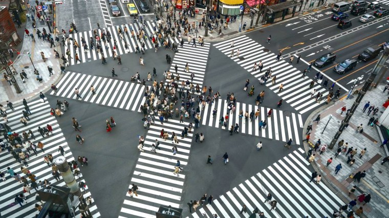 Самый многолюдный перекресток в Токио