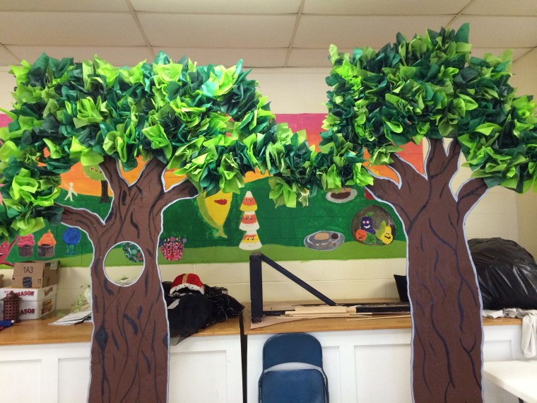 Декорация "дерево"