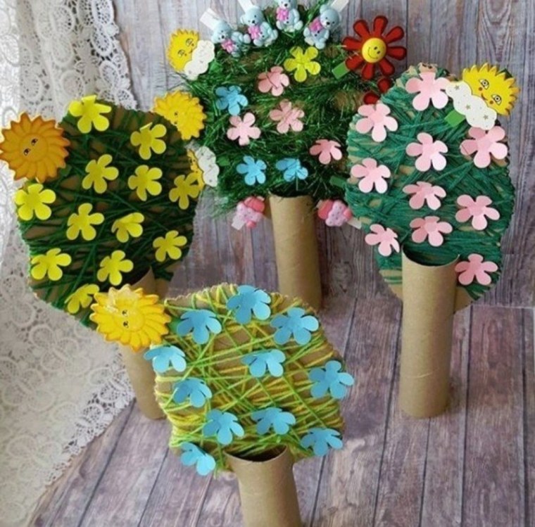 Весеннее дерево в детском саду