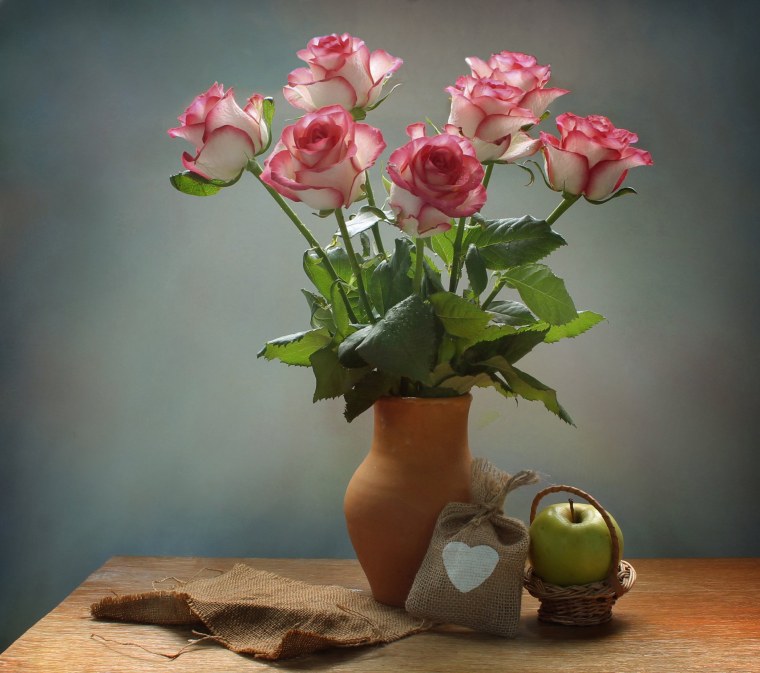 Ваза с цветами