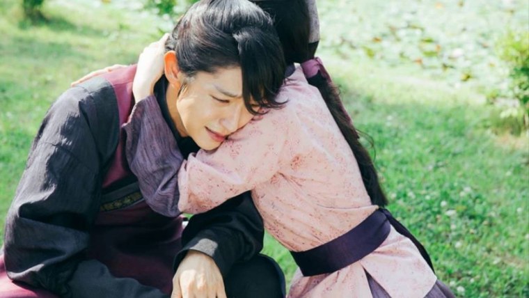 Дорама лунные влюблённые Алые сердца корё поцелуй