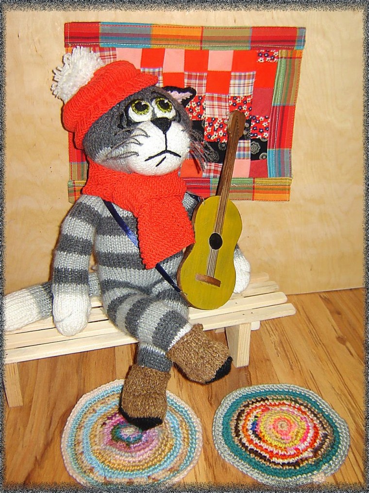 Вязаный кот Матроскин
