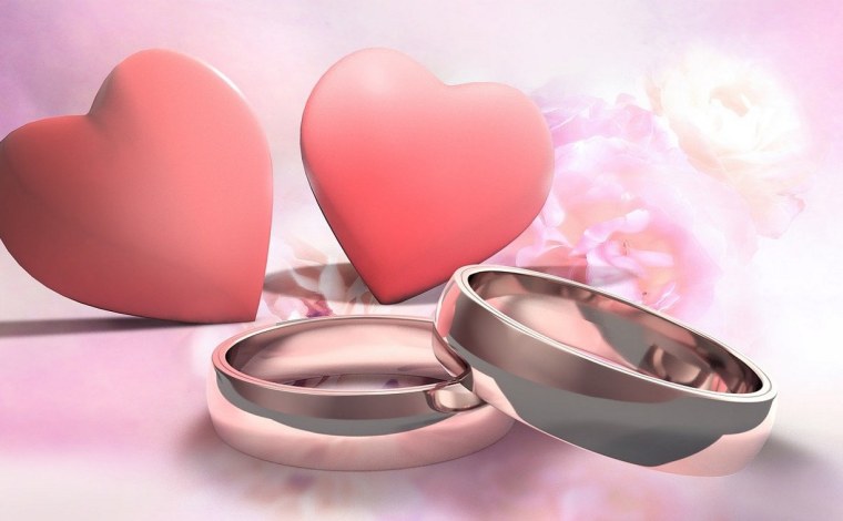 Обручальные кольца любовь