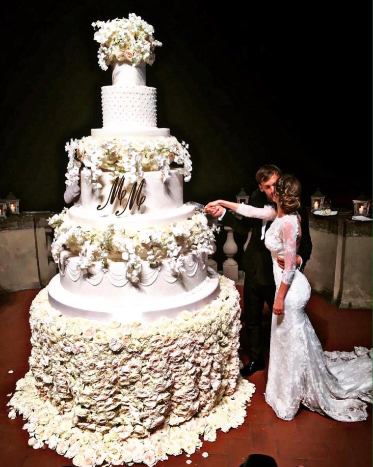 Торт высокий многоярусный свадьба