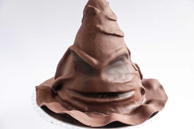 Распределительная шляпа Гарри Поттер торт