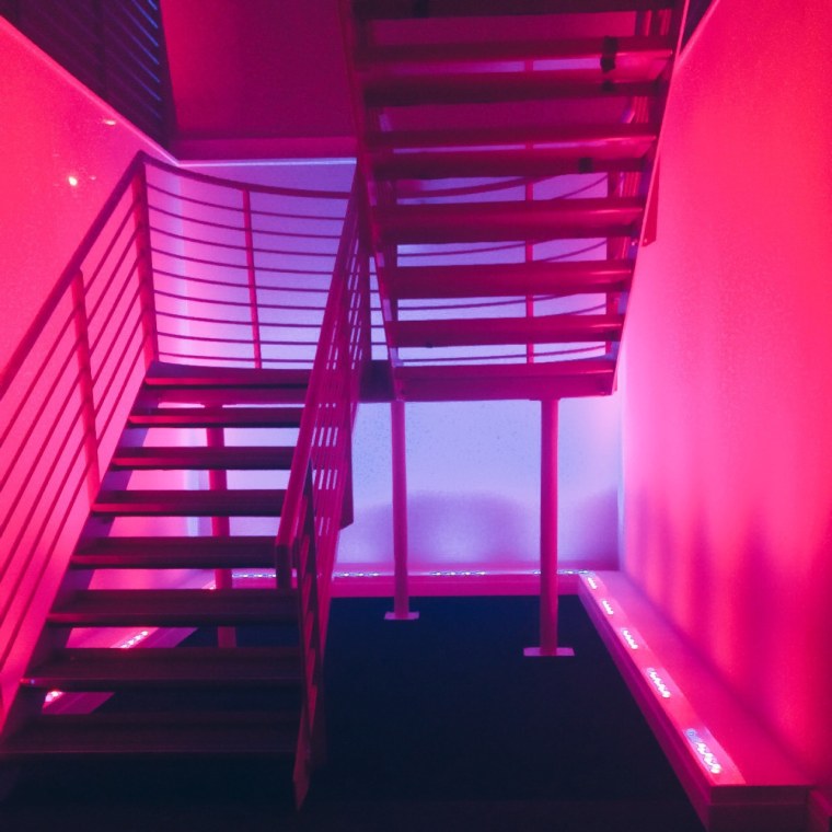 Эстетика ярко розового