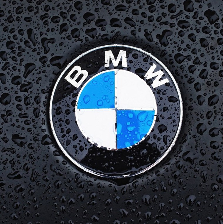 BMW знак