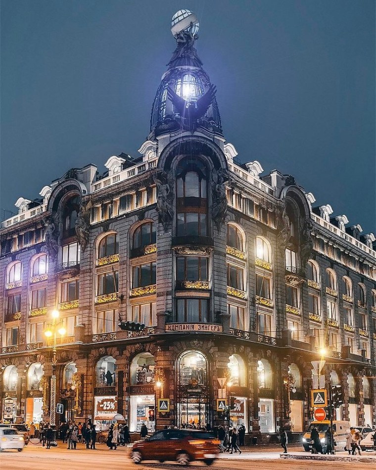 Дом компании Зингер в Санкт-Петербурге