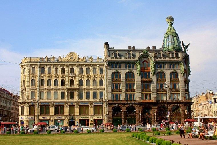 Дом Зингера в Санкт-Петербурге