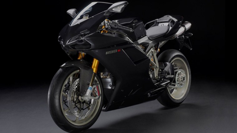 Большие спортивные мотоциклы