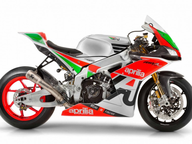 Aprilia rsv4 2016 Factory