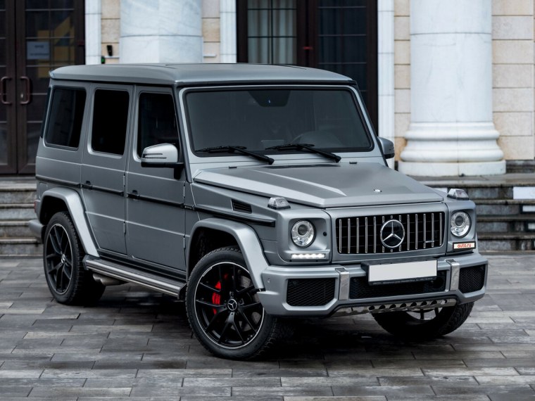 Mercedes Benz g63 AMG серый