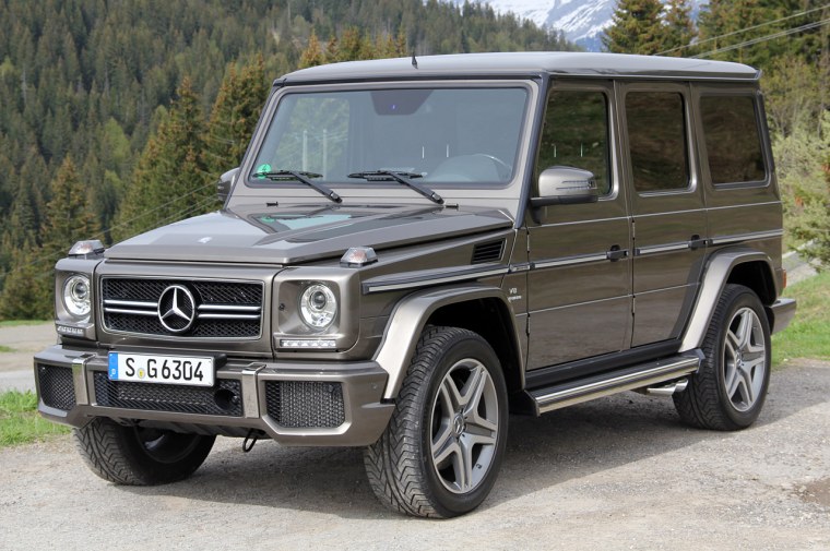 Mercedes Brabus g class серый