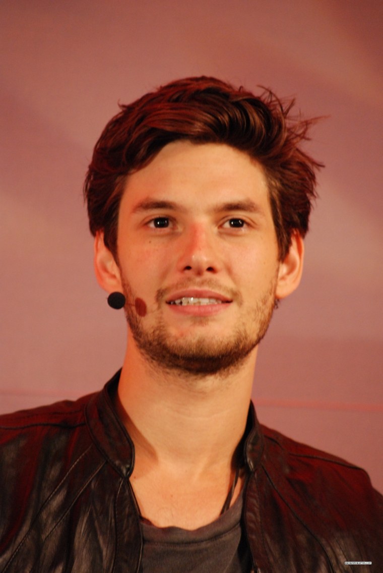 Бен Барнс 2020