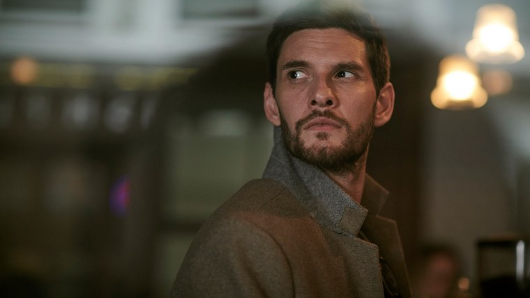 Бен Барнс грей