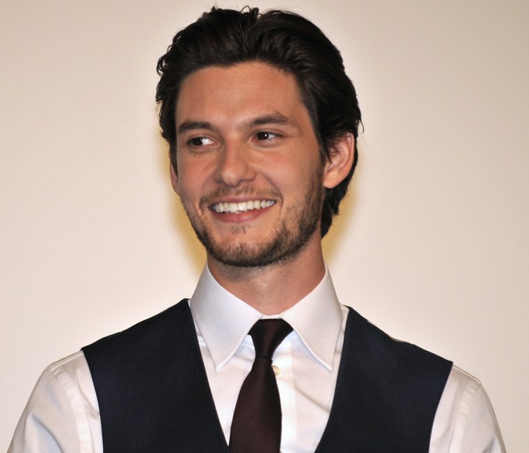 Бен Барнс в профиль